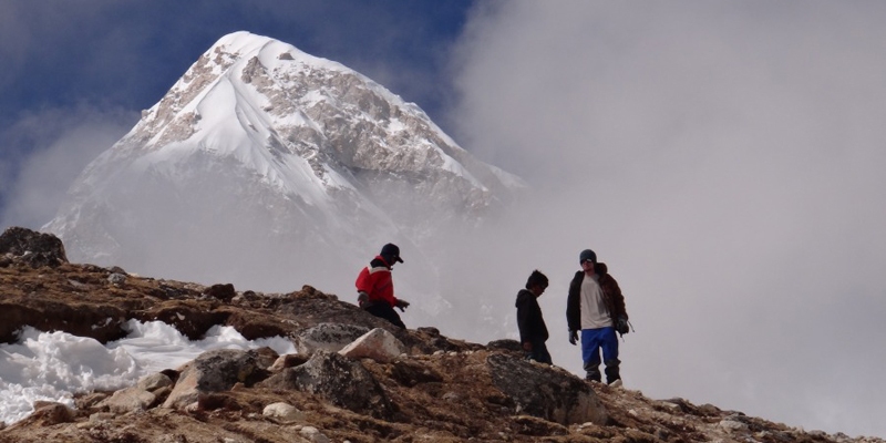 F-Gokyo-–-Chola-Pass-–-Everest-Base-Camp-Trek